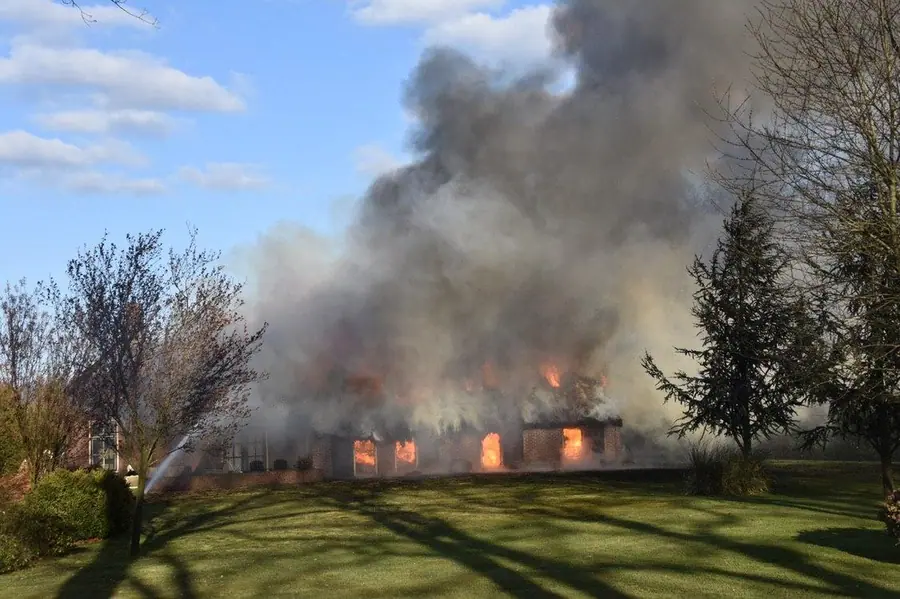 Brand in boerderij bij Ruinen
