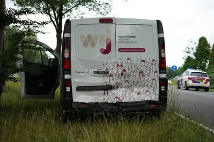 Kopstaart botsing bij Emmen N391 Rondweg richting Ter Apel — foto 2 van 8