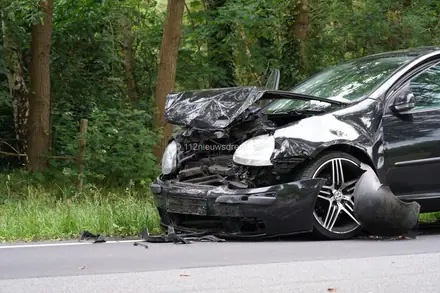 Kopstaart botsing bij Emmen N391 Rondweg richting Ter Apel — foto 3 van 8