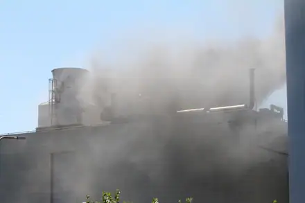 Brand bij DOC Kaas Hoogeveen onder controle [Video] — foto 8 van 12
