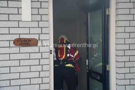 Brandweer Emmer-Compascuum neemt op een ludieke manier afscheid van collega — foto 7 van 12