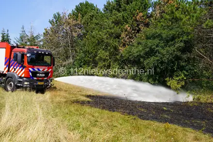 Natuurbrand bij de Kleine Rietplas in Emmen — foto 5 van 9