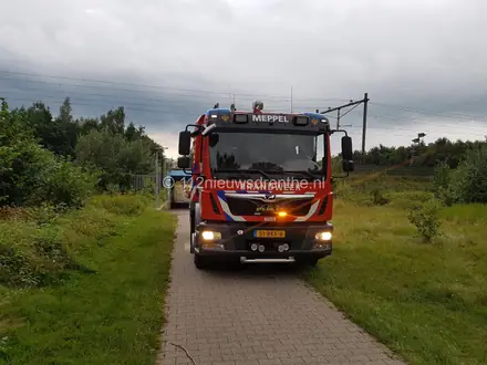 Picknick tafel in brand Meppel — foto 4 van 4
