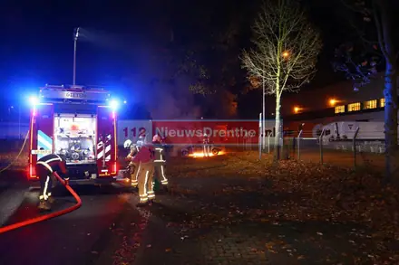 Auto uitgebrand in Gieten — foto 2 van 2
