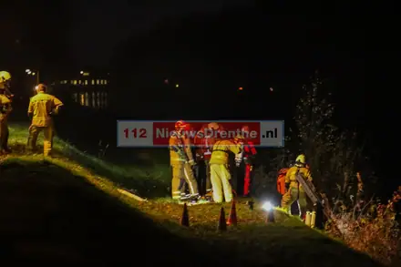 Auto vermiste 19-jarige uit Klazienaveen gevonden in het kanaal — foto 3 van 3