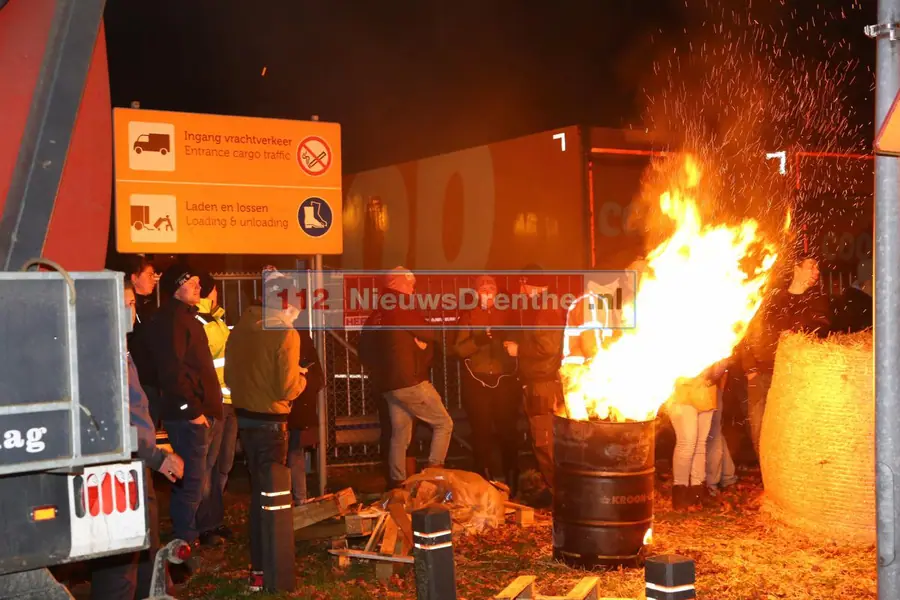 Boeren zetten protestacties voort in Wijster en Gieten