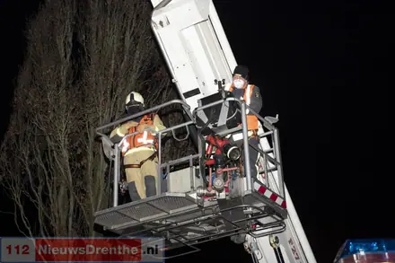 Schoorsteenbrandje aan de Annerstreek in Annen — foto 8 van 9