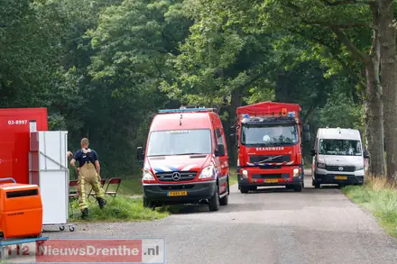 Groot deel van de driehonderd varkens heeft stalbrand Mantinge niet overleefd — foto 10 van 12