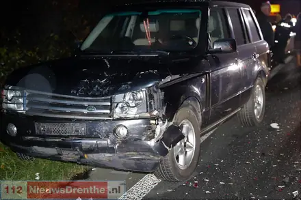 N34 dicht bij Gieten door ongeluk met meerdere voertuigen — foto 5 van 6