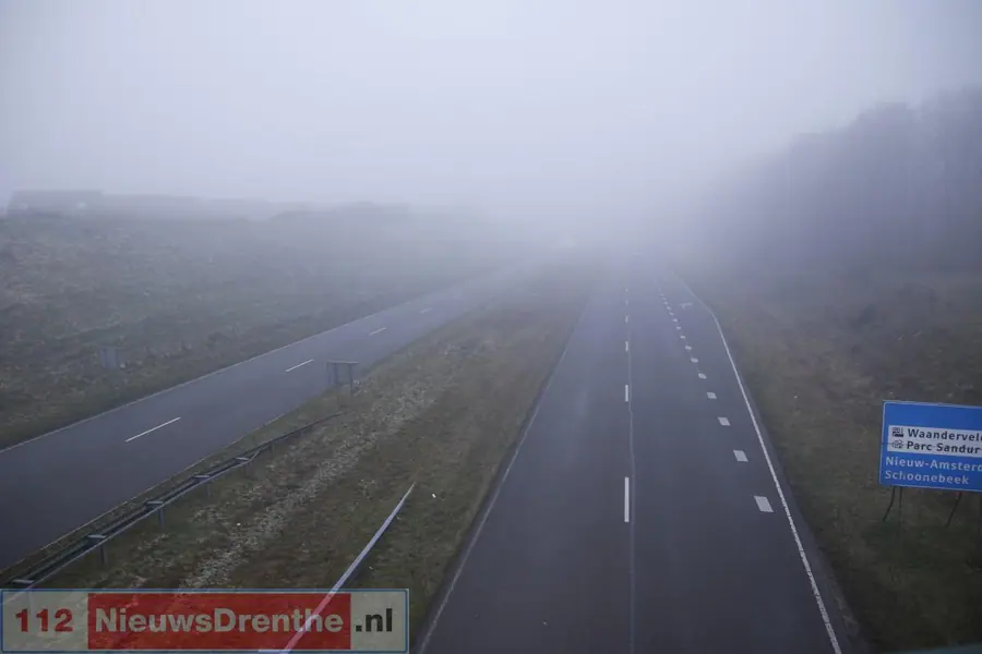 Dichte mist trekt op in Emmen en omgeving