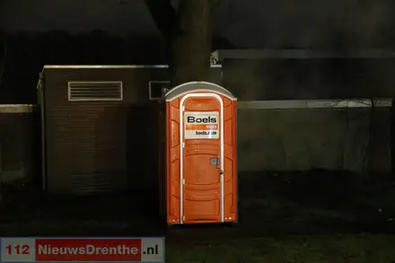 Brandweer rukt uit voor dixi-brand — foto 3 van 3