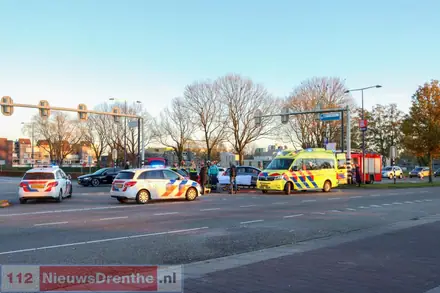 Automobilist raakt gewond bij ongeluk op Hondsrugweg in Emmen — foto 1 van 4