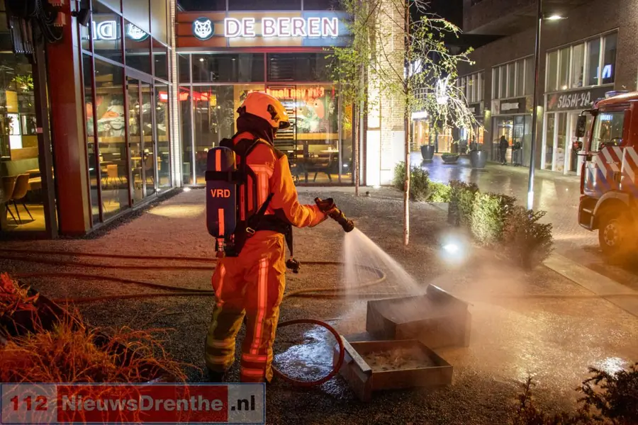 Brandweer blust brandje bij restaurant in Emmen