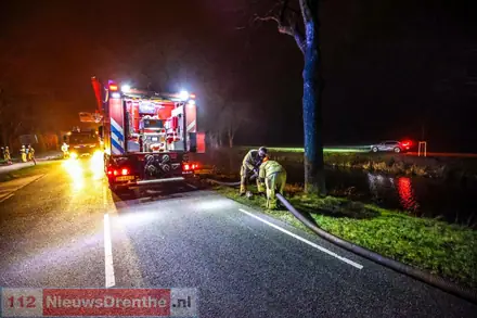 Woning volledig verwoest door uitslaande brand in Barger-Compascuum — foto 3 van 6