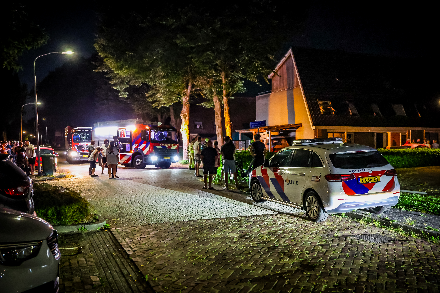 Explosie bij woning in Klazienaveen — foto 2 van 6